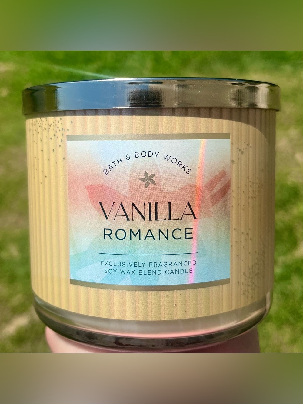 Bath & Body Works Vanilla Romance 3 Wick Candle